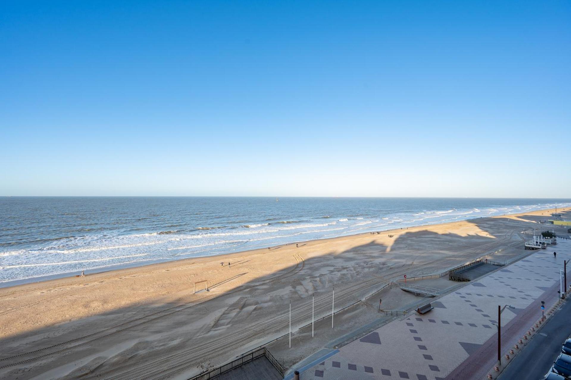 7E Verdiep Appartement Op De Zeedijk In Knokke Voor Max 6 Personen מראה חיצוני תמונה