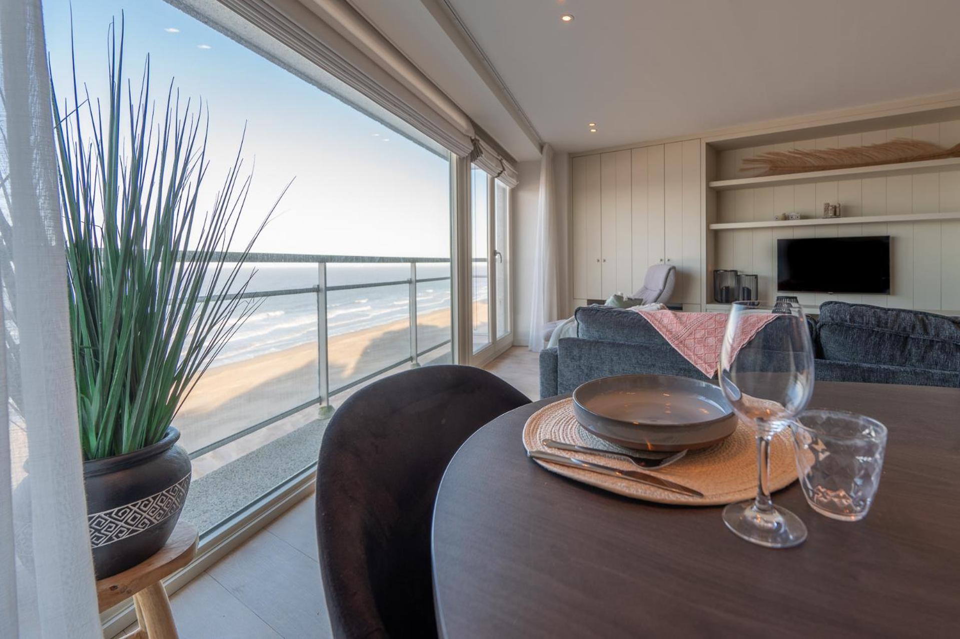 7E Verdiep Appartement Op De Zeedijk In Knokke Voor Max 6 Personen מראה חיצוני תמונה